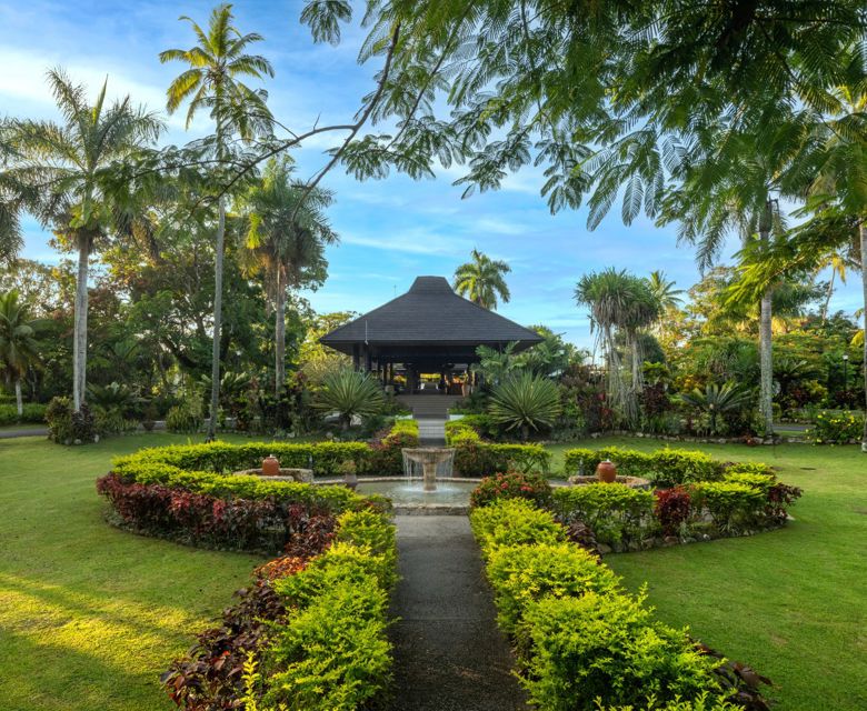 naviti - entrance