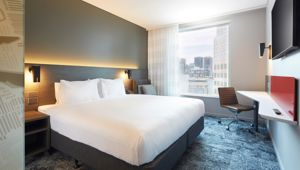 Holiday Inn Express Melbourne Southbank - King Room