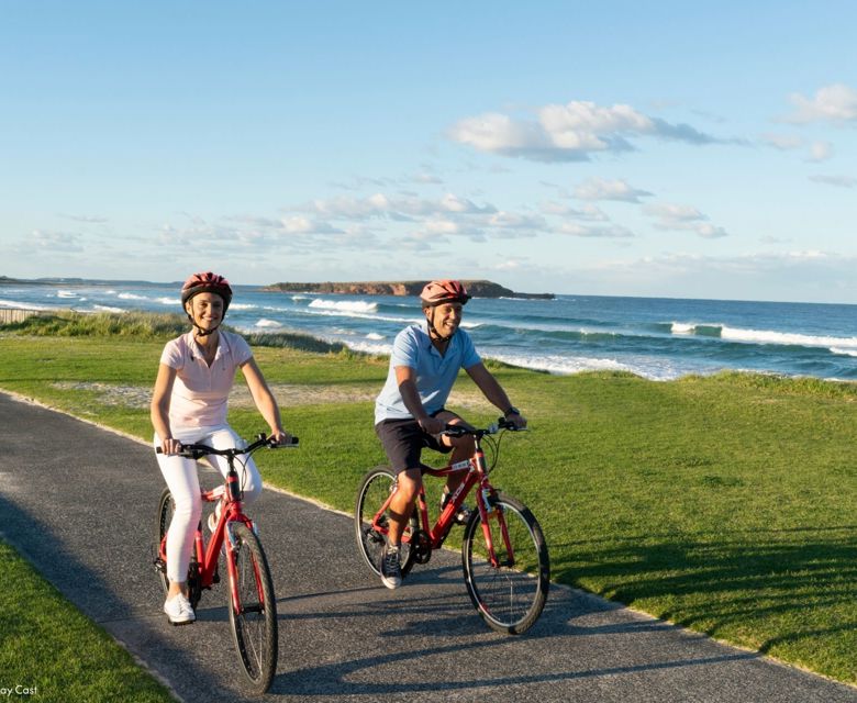 NSW South Coast Cycle Path Couple CR Tour De Vines