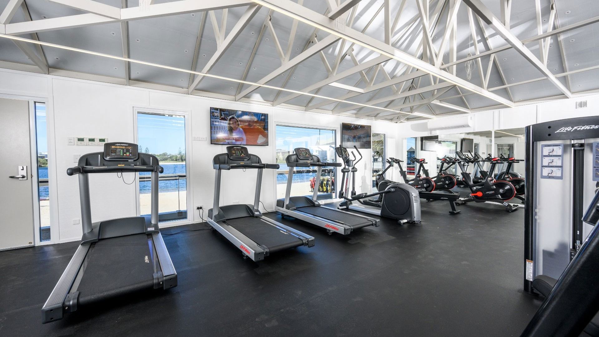  Novotel Sunshine Coast Resort Gym