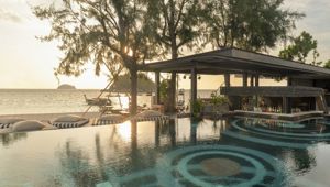 Idyllic Concept Resort Koh Lipe - Pool Bar