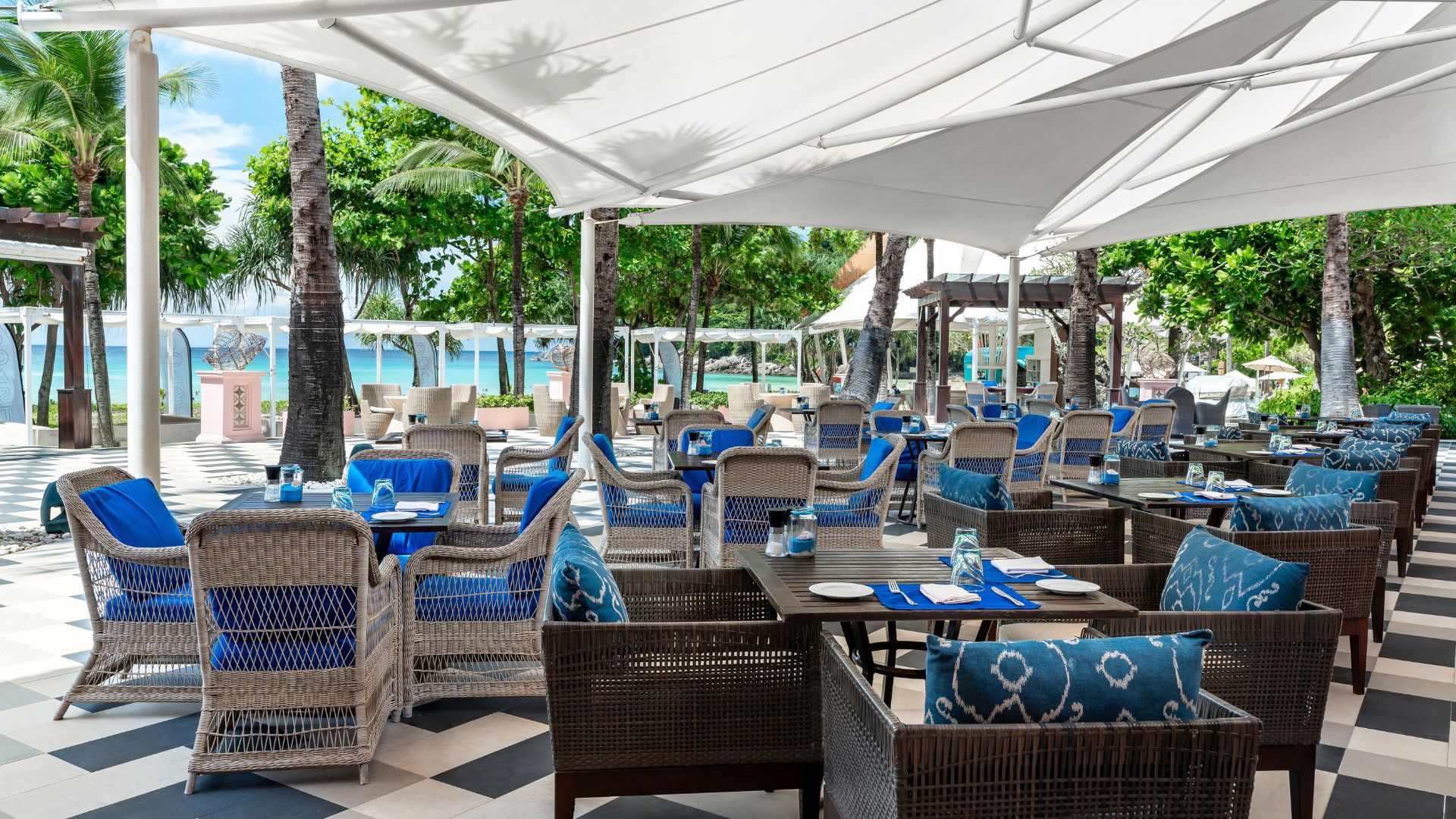 Centara Grand Beach Resort Phuket - Coast Beach Club and Bristo
