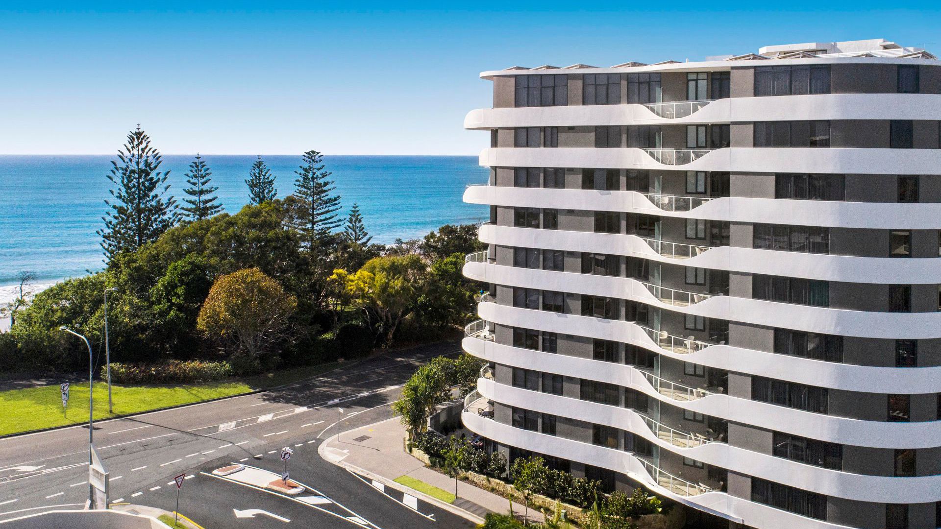 Breeze Mooloolaba - exterior
