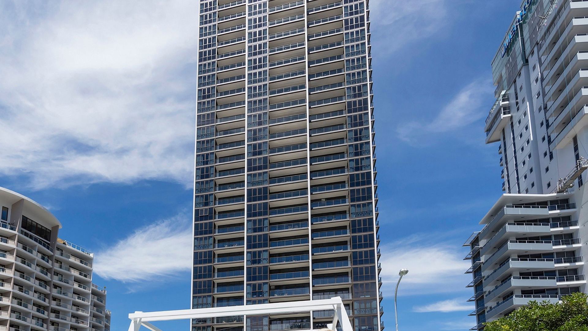 Avani Broadbeach Residences Exterior 