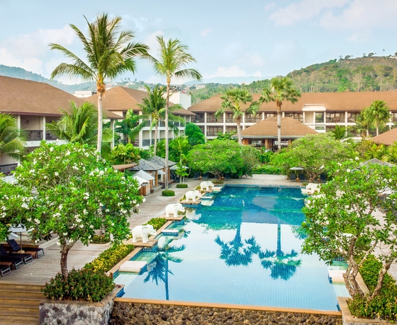 Bandara Spa Resort & Pool Villas, Samui - Pool View