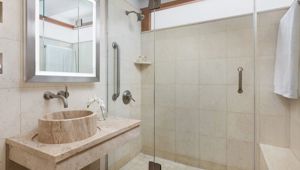 Hotel 57 - Superior King Room Bathroom
