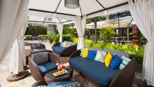 Sheraton Princess Kaiulani - Pool Cabanas