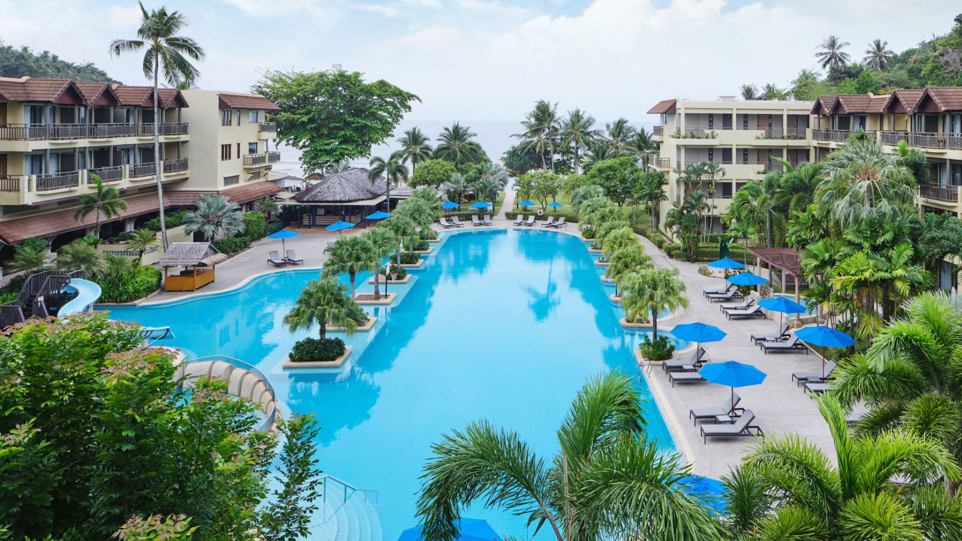 Phuket Marriott Beach Resort & Spa - Main Pool