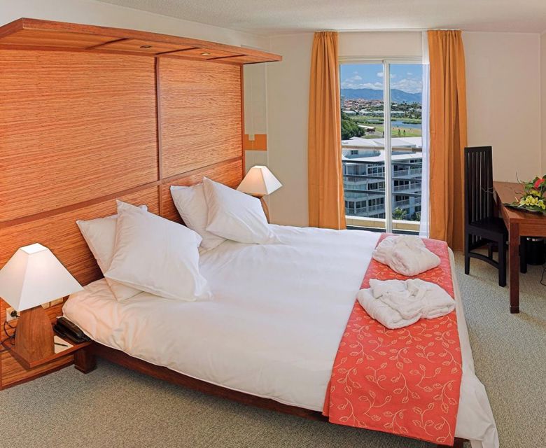  Hilton Noumea La Promenade Residences Bedroom 