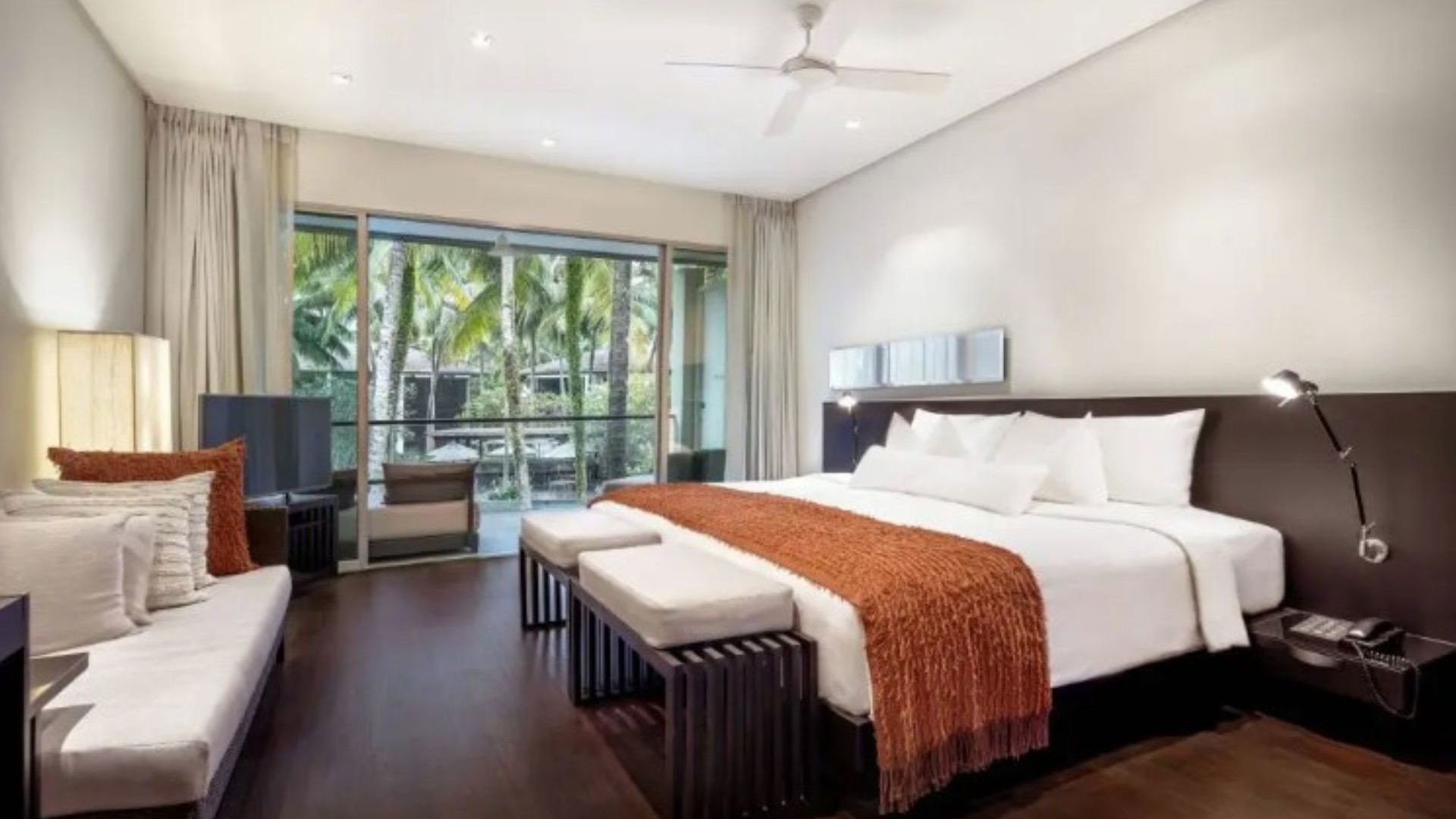 Twinpalms Surin Beach Phuket - Palm Deluxe Room
