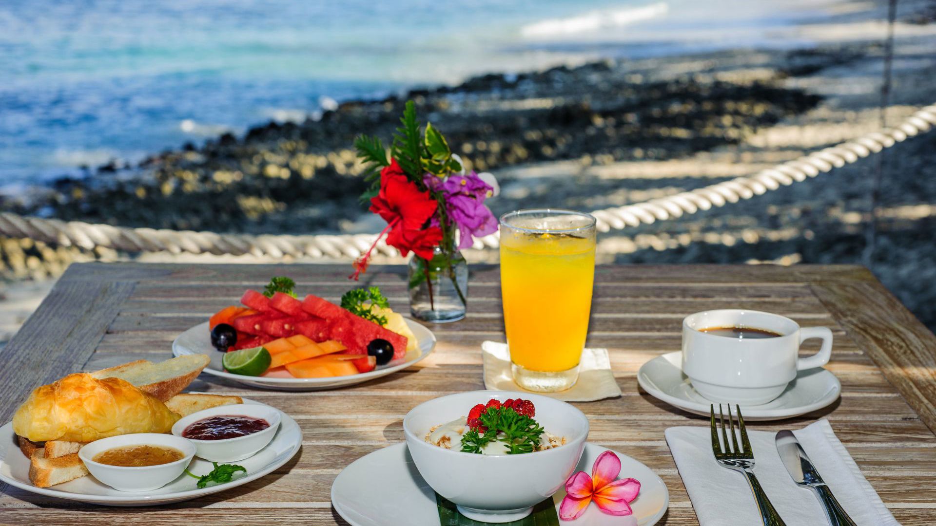 Breakfast with a view at Nusa Hai Tide Beach Resort.
