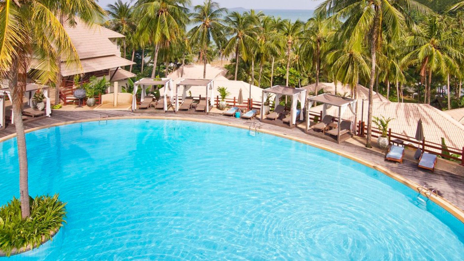 Cape Panwa Hotel - Main Pool