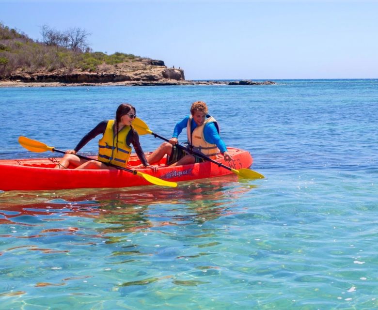 Barefoot Kuata Island Resort - kayaking