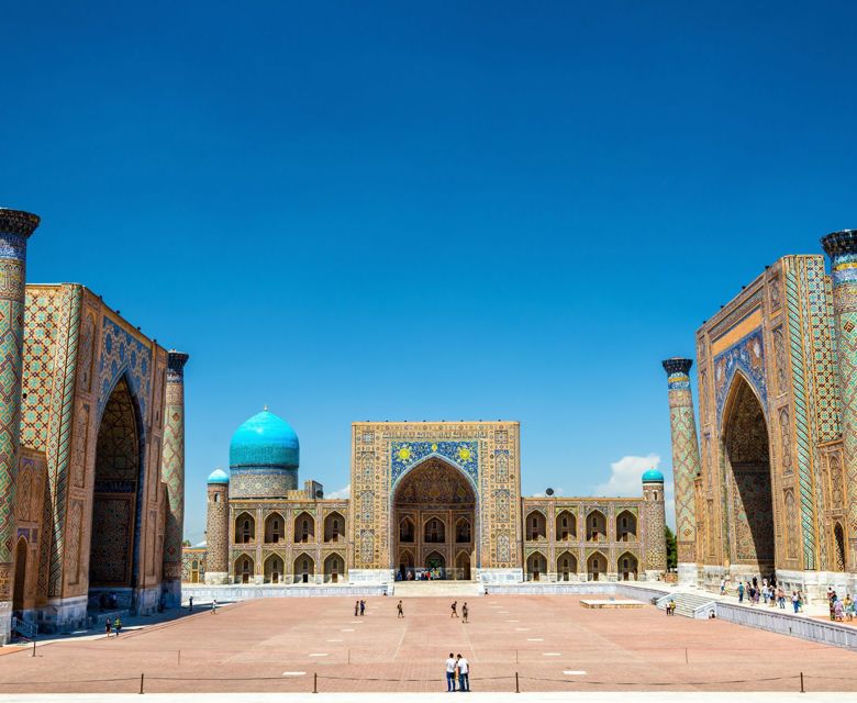 Orient Silk Road Express Legendary Silk Road with Sundowners Overland