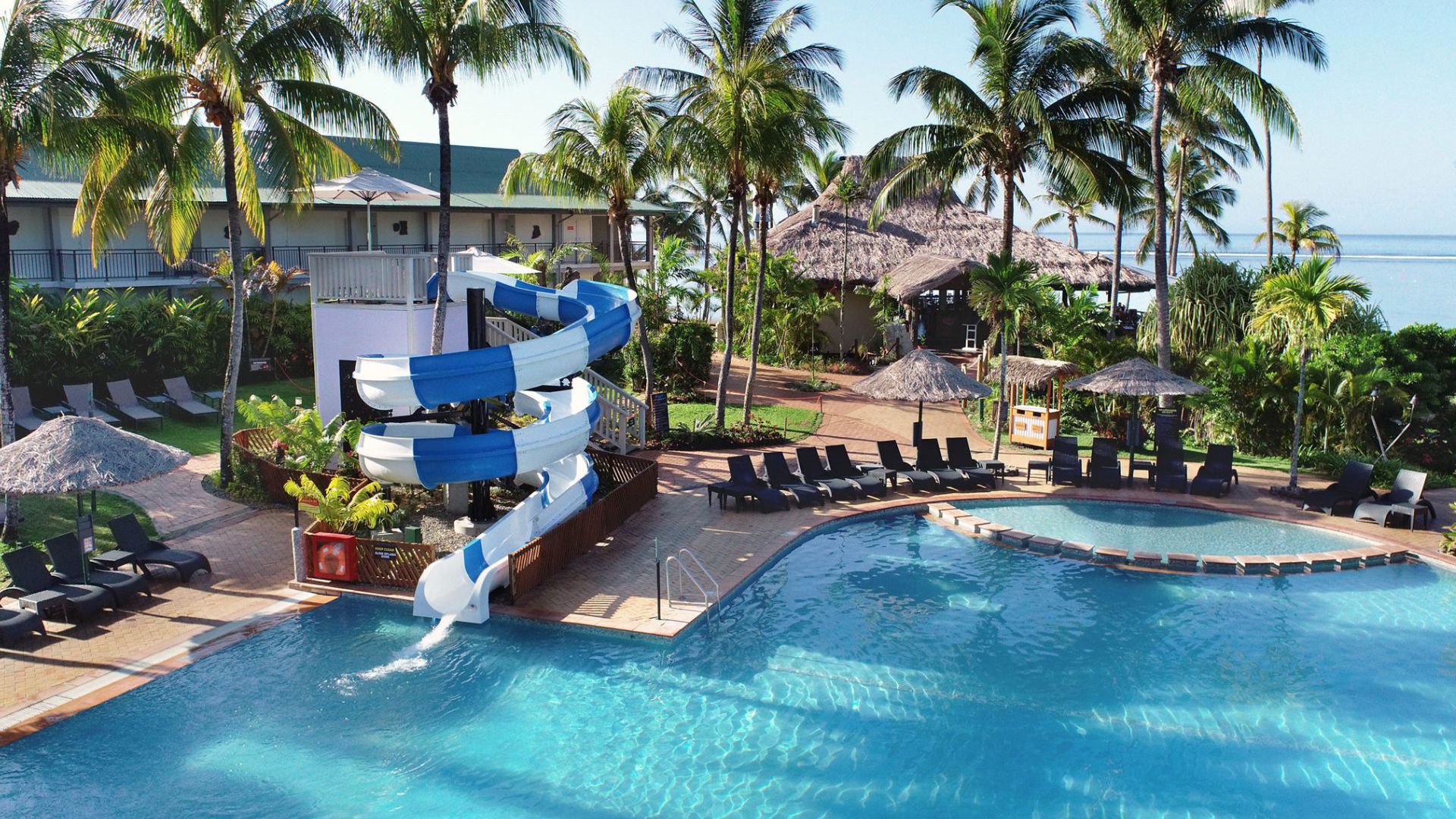 Outrigger Fiji Beach Resort, Fiji deal with House of Travel