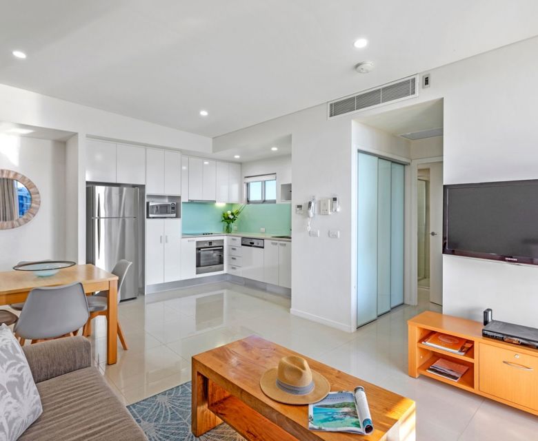  Coco Mooloolaba 1 Bedroom Apartment Living Room 