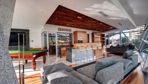 Reflections Coolangatta Beach - Guest Lounge 2