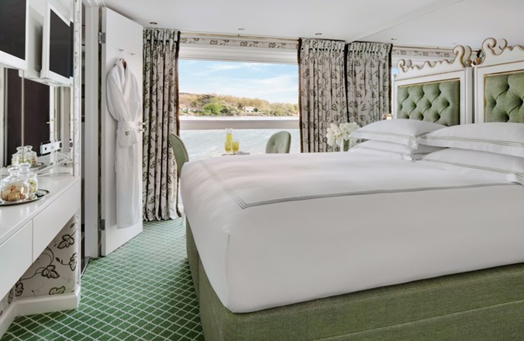 Classic Stateroom © Uniworld