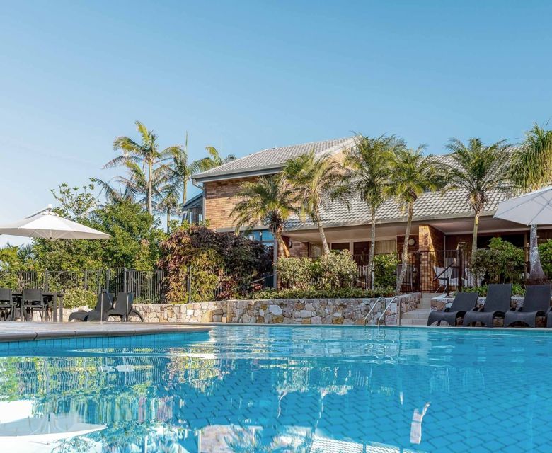 Glen Eden Beach Resort Outdoor Pool