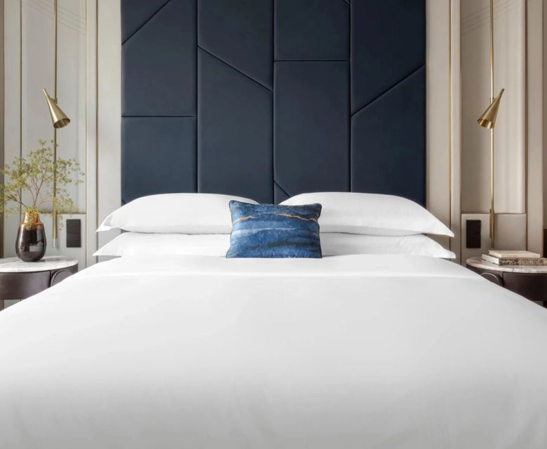 Kimpton Naluria Kuala Lumpur - One King Premium Room