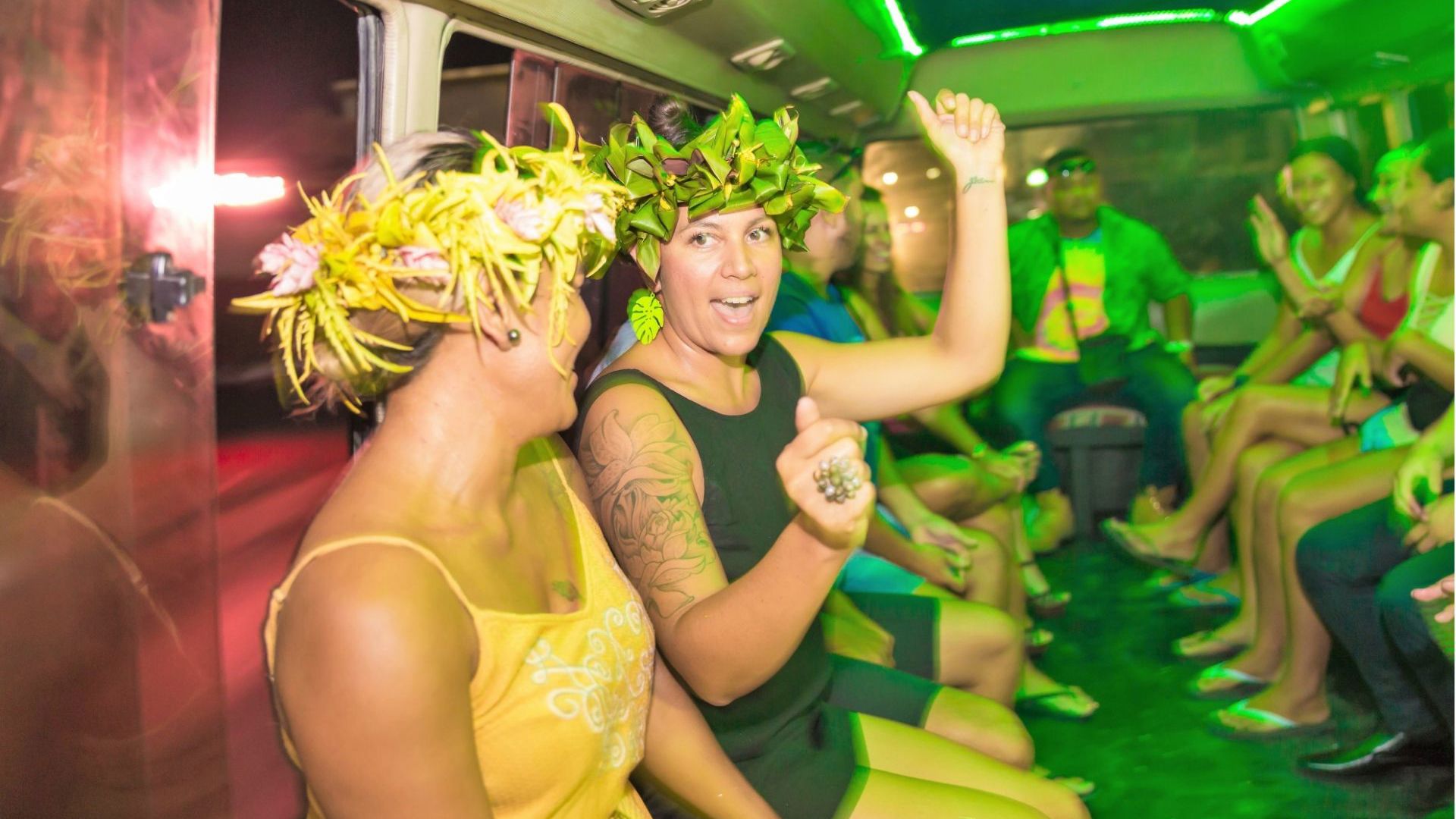 Go sightseeing on a party bus.  Image credit: Going Troppo Nightlife Tour