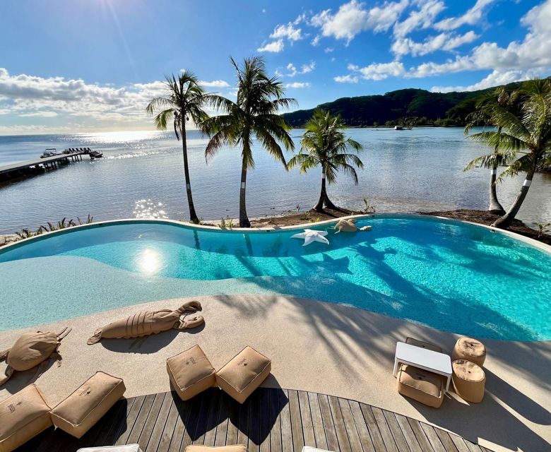 Apatoa Beach & Garden Villa - pool