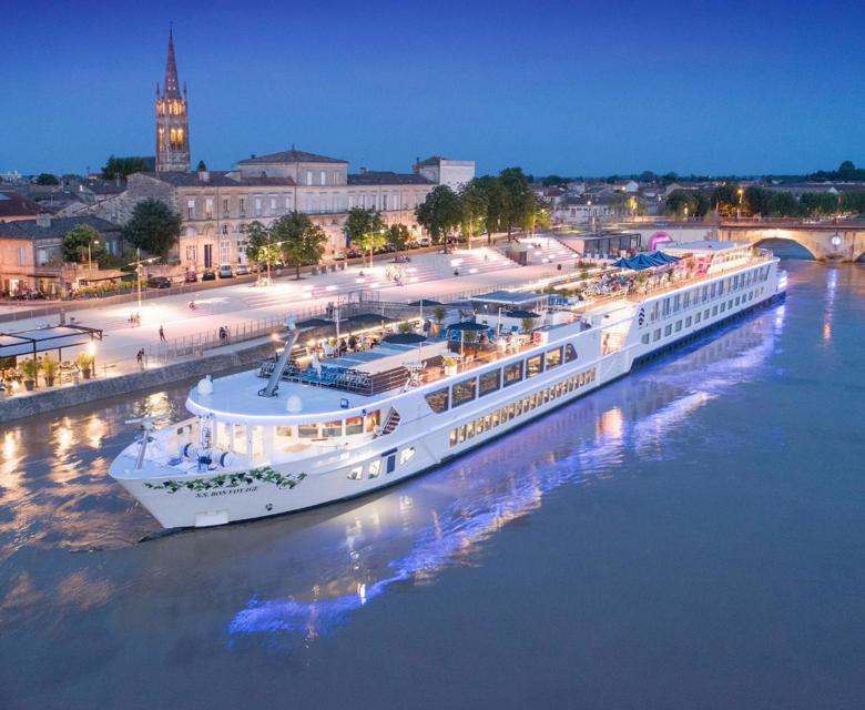 Uniworld in Libourne © Uniworld