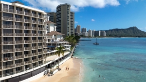 OUTRIGGER Reef Waikiki Beach Resort - Exterior View