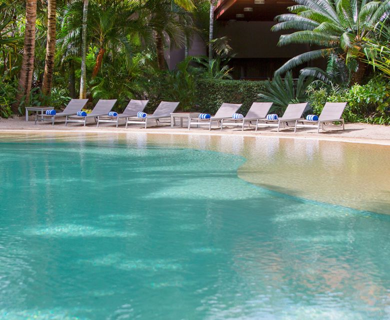 Ramada Noumea Pool
