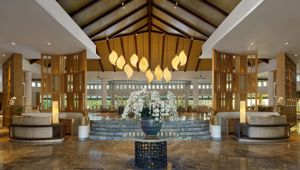 Phuket Marriott Beach Resort & Spa - Lobby