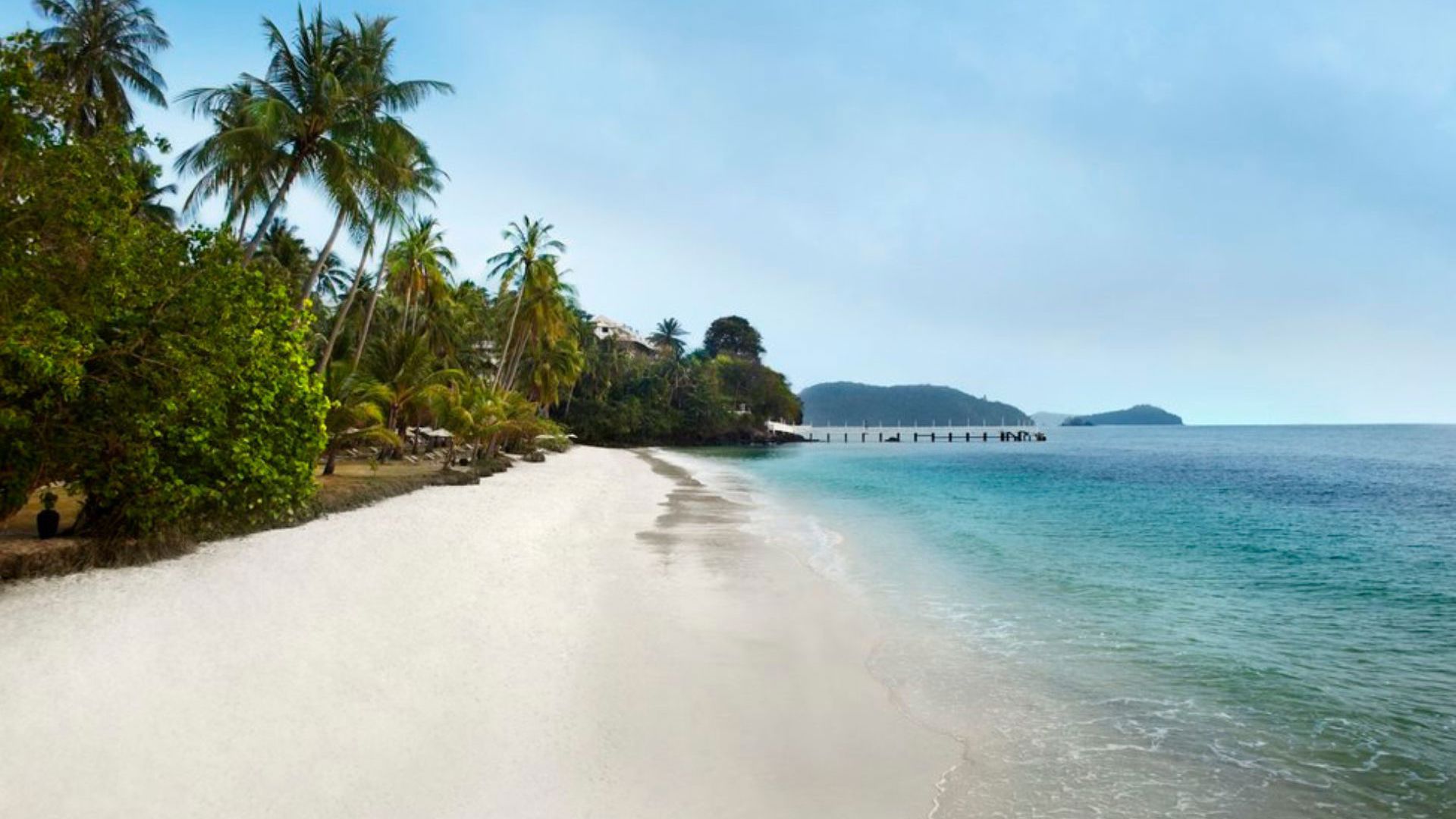 Cape Panwa Hotel - Beach