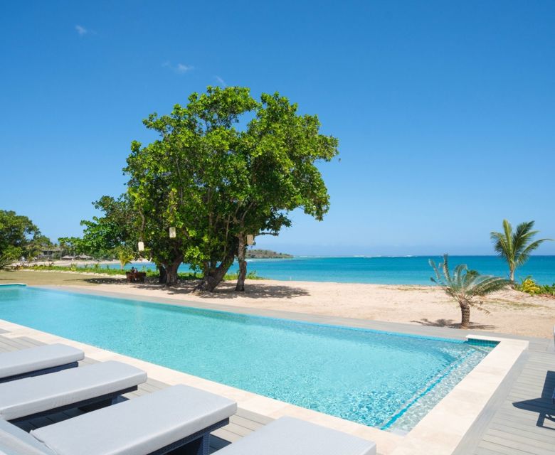 Yatule - Infinity Pool