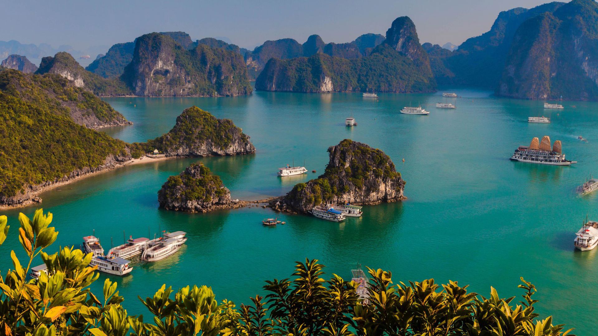 Halong Bay - Wide Eyed Tours