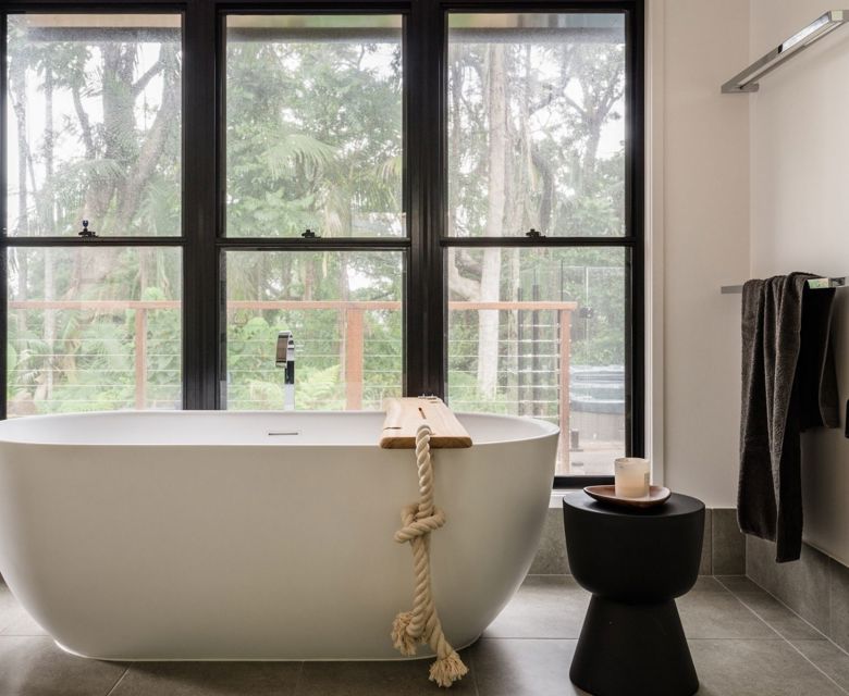 Misty View Cottages - bath