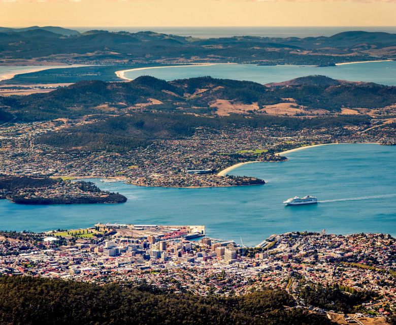 Cheap Flights to Hobart, Tasmania