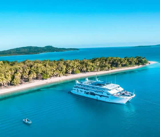 M.V. Fiji Princess at Nanuya