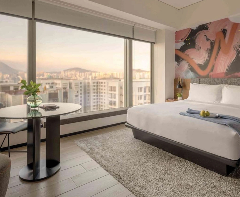 EAST Hong Kong - Urban view Room