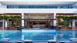 Tribe Na Tomba Fiji - pool area