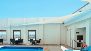 Stamford Plaza Adelaide Pool