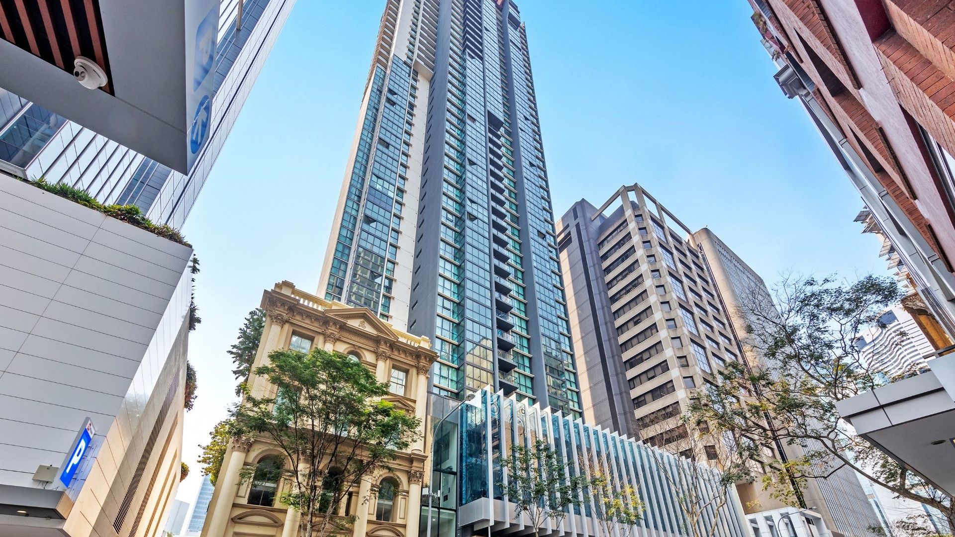 Oaks Brisbane On Charlotte Suites Exterior View