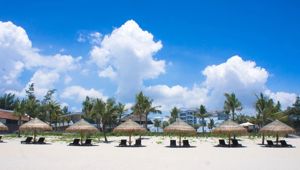 Melia Danang Beach Resort - Beach View