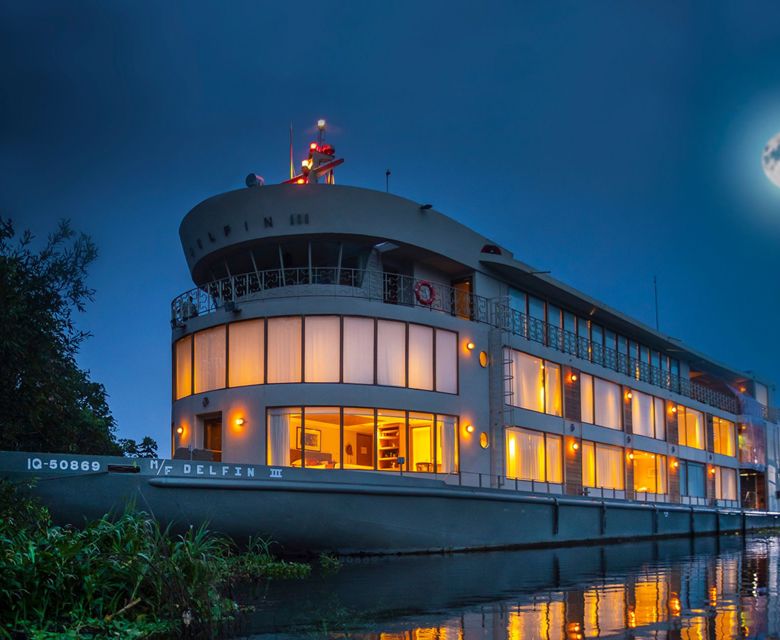 Viva Expeditions - Delfin III - Cruise Peru