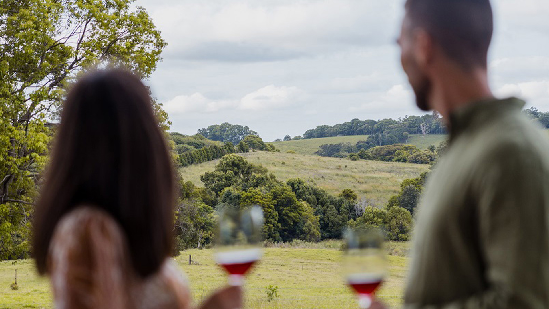 Couple wine tasting at O’Reilly’s Canungra Valley Vineyard - Image credit: Destination Gold Coast