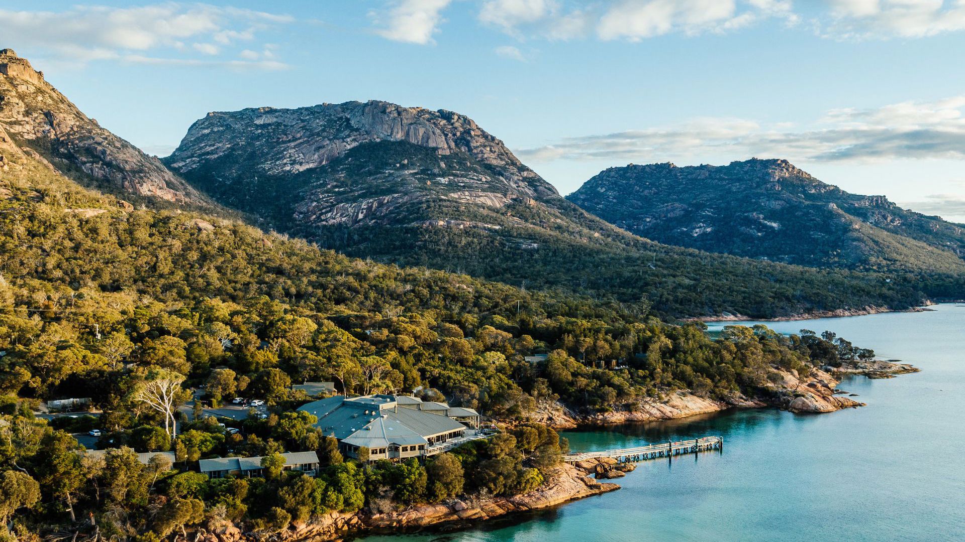 Tasmania Freycinet Lodge 133379 © Tourism Tasmania And RACT Destinations