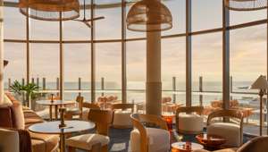 Avani Mooloolaba Beach Hotel -  restaurant 2