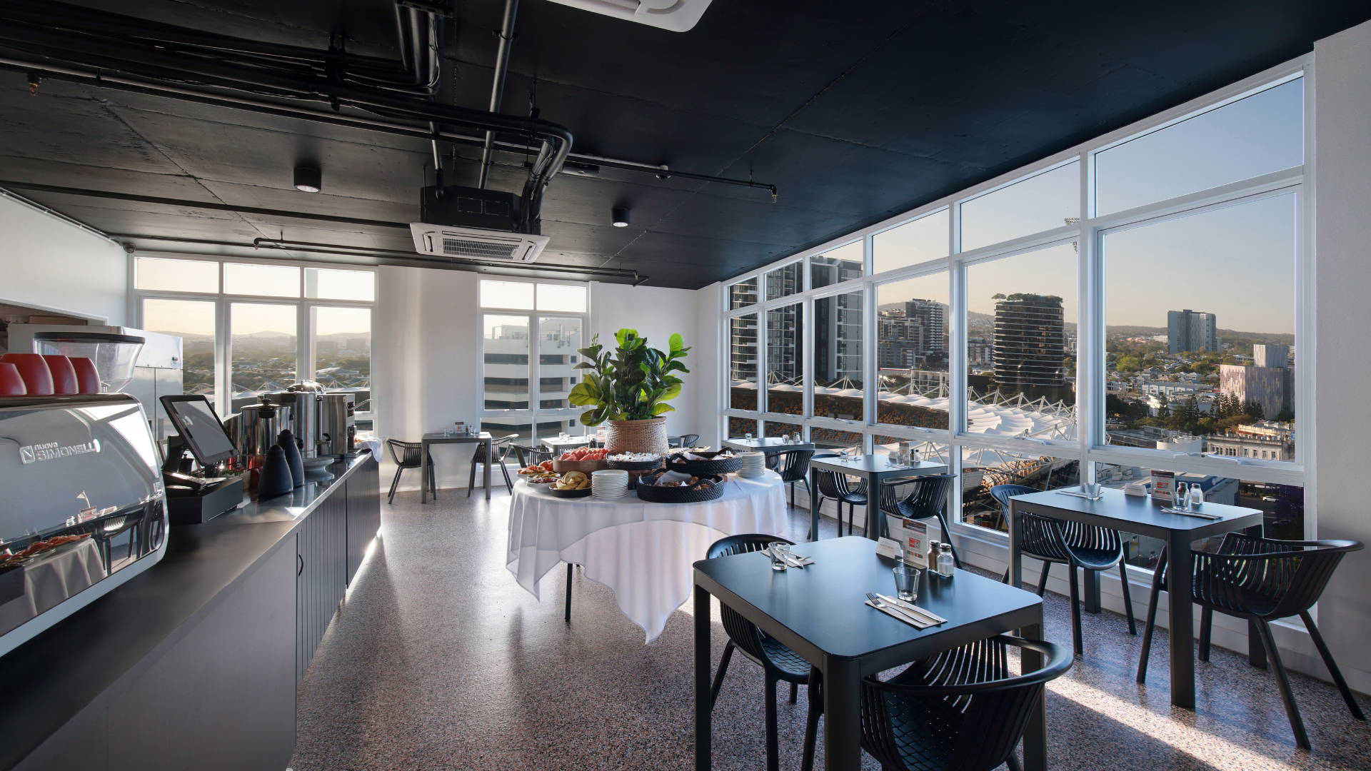 Swiss Belhotel Woolloongabba, Brisbane Dining