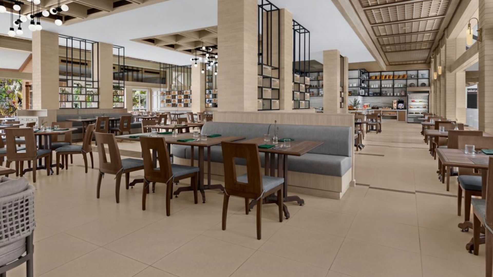 Courtyard by Marriott Phuket - The Phuket Eatery