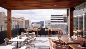 Crowne Plaza Hobart - The Deck